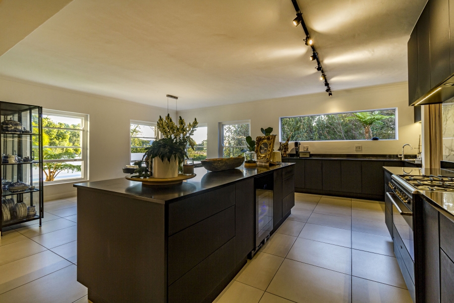 4 Bedroom Property for Sale in De Zalze Winelands Golf Estate Western Cape